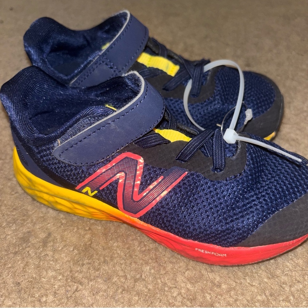 New Balance Kids' Navy and Yellow Athletic Sneakers, size 9.5c